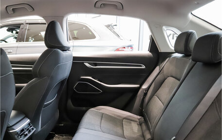 Geely Emgrand, 2024 год, 2 400 000 рублей, 13 фотография