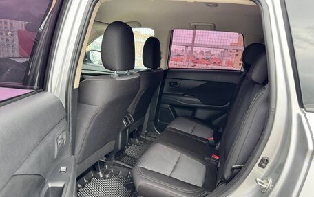 Mitsubishi Outlander III рестайлинг 3, 2019 год, 2 398 000 рублей, 21 фотография