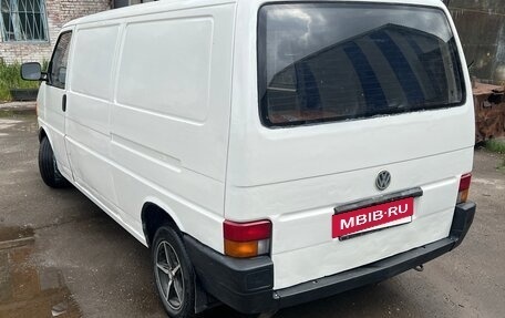 Volkswagen Transporter T4, 1992 год, 735 000 рублей, 3 фотография
