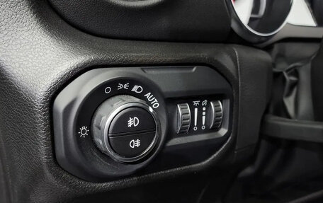 Jeep Wrangler, 2022 год, 4 150 400 рублей, 15 фотография