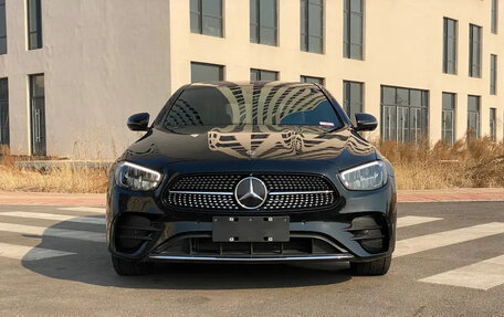 Mercedes-Benz E-Класс, 2021 год, 4 250 000 рублей, 2 фотография