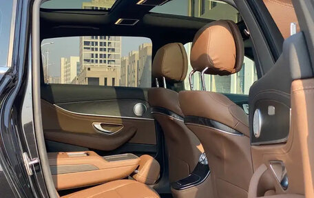 Mercedes-Benz E-Класс, 2021 год, 4 250 000 рублей, 10 фотография