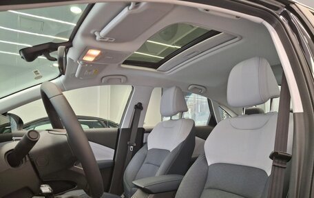 Chevrolet Monza, 2023 год, 1 870 000 рублей, 17 фотография