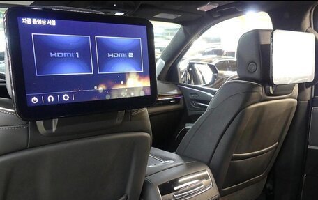 Cadillac Escalade V, 2022 год, 16 270 000 рублей, 9 фотография