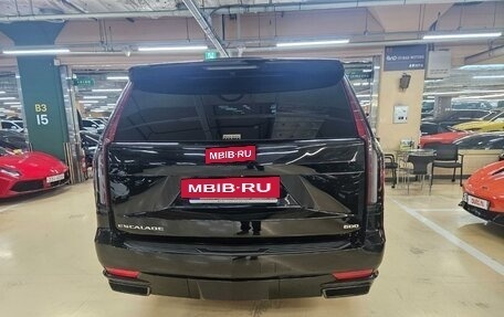 Cadillac Escalade V, 2022 год, 16 270 000 рублей, 4 фотография