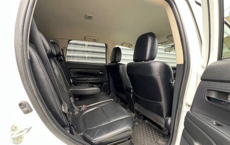 Mitsubishi Outlander III рестайлинг 3, 2013 год, 1 545 000 рублей, 31 фотография