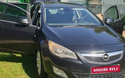 Opel Astra J, 2012 год, 850 000 рублей, 1 фотография