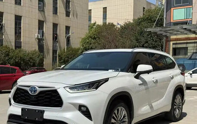 Toyota Highlander, 2022 год, 3 700 090 рублей, 1 фотография
