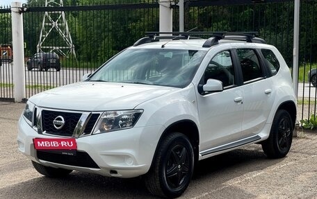 Nissan Terrano III, 2016 год, 1 349 000 рублей, 3 фотография