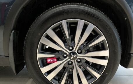 Mitsubishi Outlander III рестайлинг 3, 2020 год, 2 307 000 рублей, 18 фотография