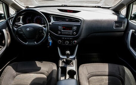 KIA cee'd III, 2017 год, 1 350 000 рублей, 14 фотография