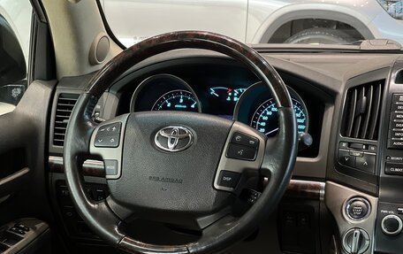 Toyota Land Cruiser 200, 2008 год, 3 095 000 рублей, 13 фотография