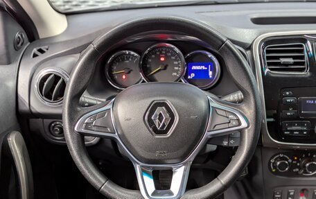 Renault Logan II, 2018 год, 670 000 рублей, 19 фотография