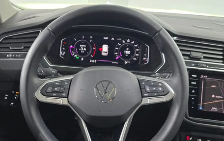 Volkswagen Tiguan II, 2021 год, 3 100 000 рублей, 7 фотография