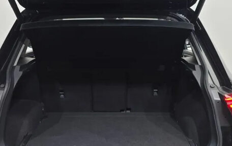 Volkswagen Tiguan II, 2021 год, 3 100 000 рублей, 18 фотография