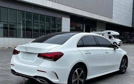 Mercedes-Benz A-Класс, 2023 год, 2 645 000 рублей, 4 фотография