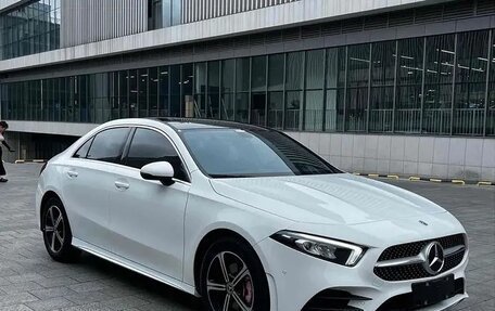 Mercedes-Benz A-Класс, 2023 год, 2 645 000 рублей, 3 фотография