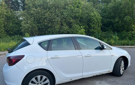 Opel Astra J, 2010 год, 500 000 рублей, 4 фотография