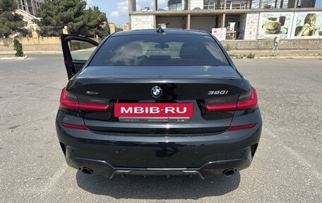BMW 3 серия, 2019 год, 3 900 000 рублей, 6 фотография
