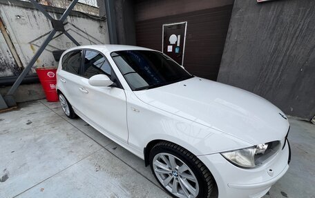 BMW 1 серия, 2008 год, 1 020 000 рублей, 4 фотография
