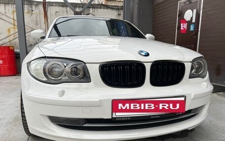 BMW 1 серия, 2008 год, 1 020 000 рублей, 3 фотография