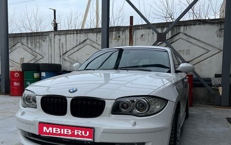 BMW 1 серия, 2008 год, 1 020 000 рублей, 14 фотография