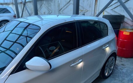 BMW 1 серия, 2008 год, 1 020 000 рублей, 22 фотография
