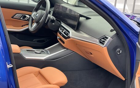 BMW 3 серия, 2022 год, 5 900 000 рублей, 30 фотография
