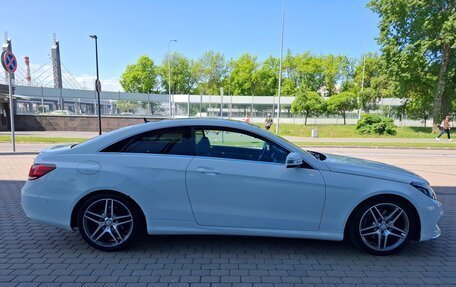 Mercedes-Benz E-Класс, 2014 год, 2 200 000 рублей, 5 фотография
