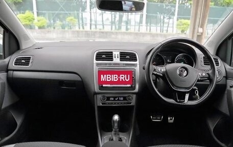Volkswagen Polo VI (EU Market), 2014 год, 816 000 рублей, 15 фотография
