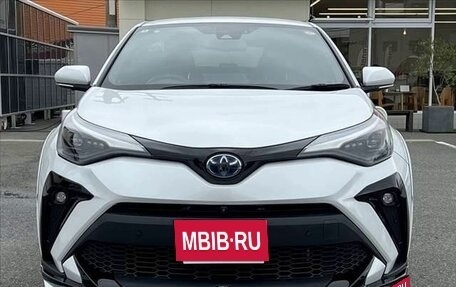 Toyota C-HR I рестайлинг, 2021 год, 1 720 000 рублей, 3 фотография