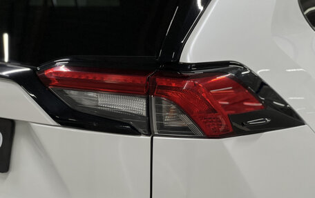 Toyota RAV4, 2021 год, 3 699 000 рублей, 9 фотография