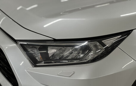 Toyota RAV4, 2021 год, 3 699 000 рублей, 17 фотография