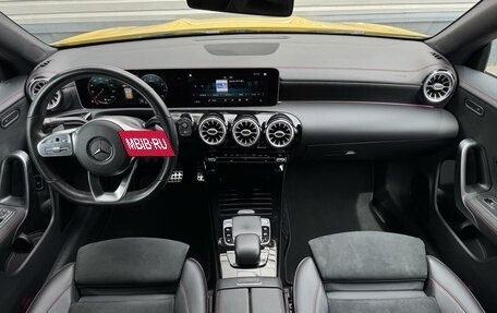 Mercedes-Benz CLA, 2019 год, 3 497 000 рублей, 10 фотография