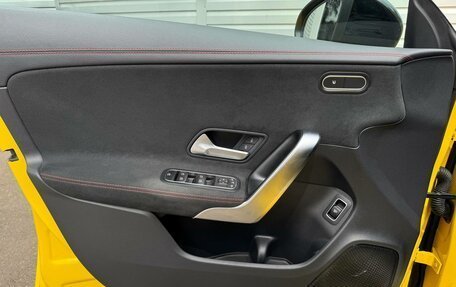 Mercedes-Benz CLA, 2019 год, 3 497 000 рублей, 22 фотография
