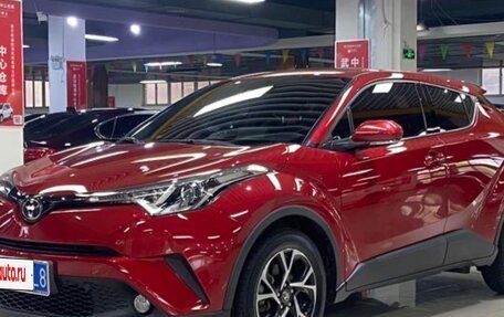 Toyota C-HR I рестайлинг, 2021 год, 1 700 000 рублей, 2 фотография