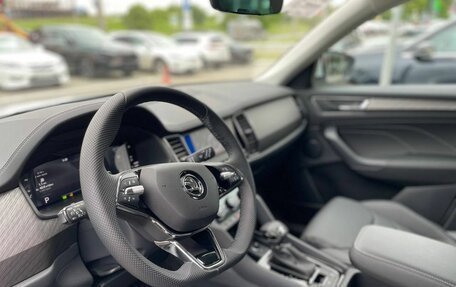 Skoda Kodiaq I, 2024 год, 4 750 000 рублей, 10 фотография