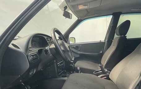 Chevrolet Niva I рестайлинг, 2010 год, 470 000 рублей, 10 фотография