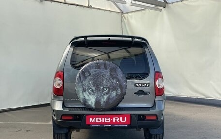 Chevrolet Niva I рестайлинг, 2010 год, 470 000 рублей, 6 фотография