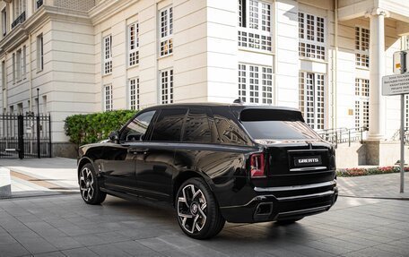 Rolls-Royce Cullinan, 2025 год, 85 000 000 рублей, 13 фотография