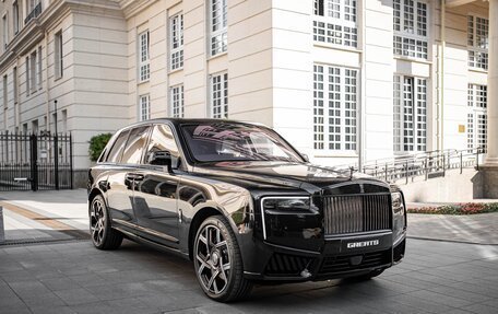 Rolls-Royce Cullinan, 2025 год, 85 000 000 рублей, 17 фотография