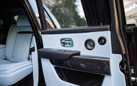 Rolls-Royce Cullinan, 2025 год, 85 000 000 рублей, 21 фотография