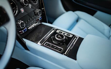 Rolls-Royce Cullinan, 2025 год, 85 000 000 рублей, 25 фотография