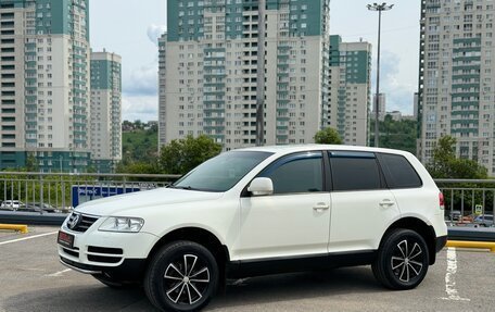 Volkswagen Touareg III, 2005 год, 845 000 рублей, 22 фотография