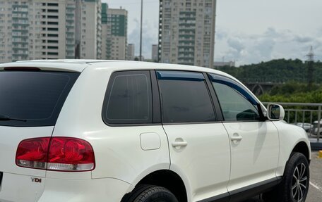 Volkswagen Touareg III, 2005 год, 845 000 рублей, 27 фотография