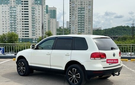 Volkswagen Touareg III, 2005 год, 845 000 рублей, 24 фотография