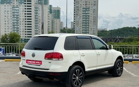 Volkswagen Touareg III, 2005 год, 845 000 рублей, 26 фотография