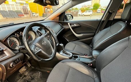 Opel Astra J, 2011 год, 900 000 рублей, 18 фотография