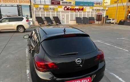 Opel Astra J, 2011 год, 900 000 рублей, 9 фотография