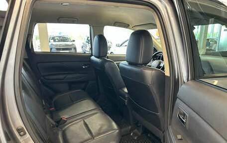 Mitsubishi Outlander III рестайлинг 3, 2012 год, 1 699 000 рублей, 18 фотография